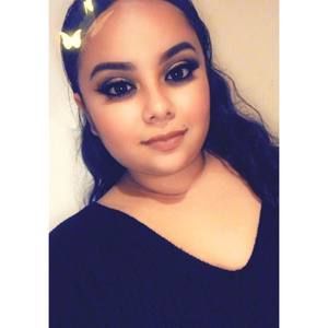 Meet your Posher, Cynthia